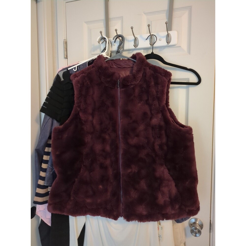 Fuzzy On 1 Side  Vegan Leather Vest Reversible Burgundy With Pockets